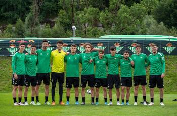 La joya del Real Betis que busca el Celta de Vigo a petición de Eduardo Coudet