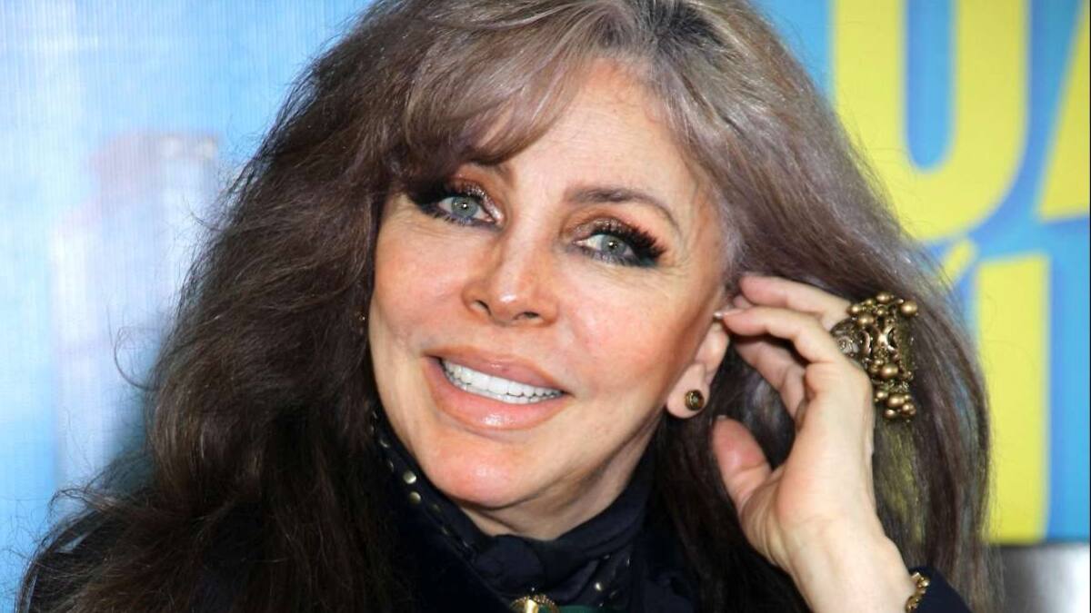 Verónica Castro reacciona ante la violencia ocurrida en el fútbol mexicano