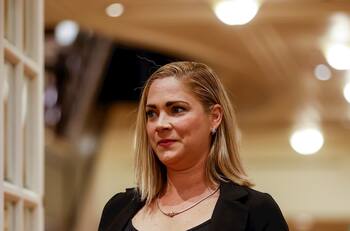 Expareja cubana de Maradona dice que estuvo 2 meses encerrada en Buenos Aires