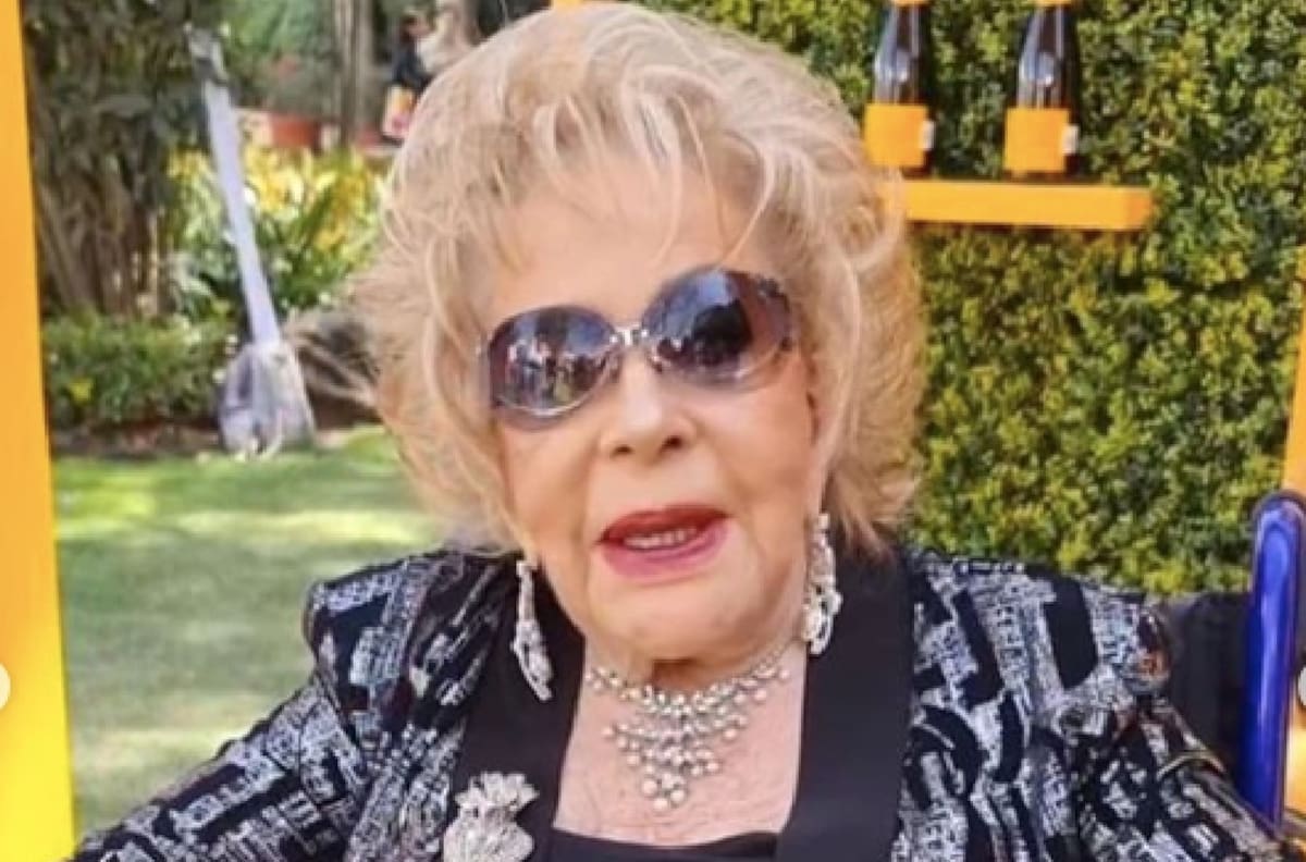 No solo joyas, Silvia Pinal asegura que también le robaron costosos lentes de su casa