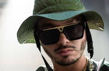 El imparable J Balvin hace equipo con Khaby Lame y Skrillex
