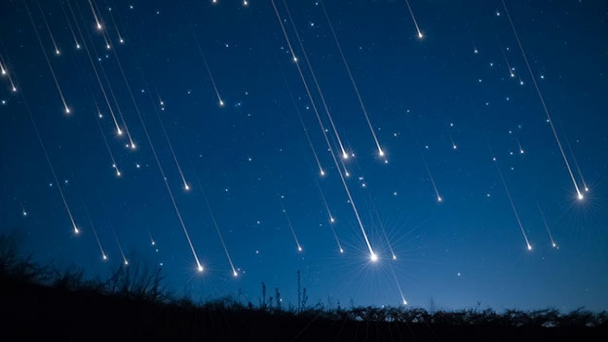 Habrá lluvia de estrellas y Luna llena de Ciervo en julio