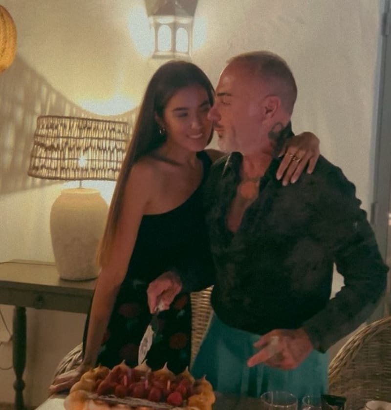 El multimillonario celebró su cumpleaños 56 rodeado de su familia y amigos