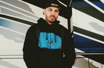 Rauw Alejandro estrena su nuevo sencillo "Nostálgico" junto a Chris Brown