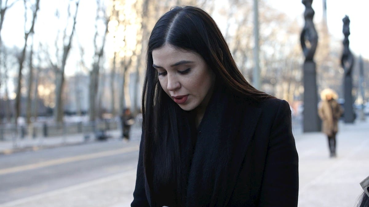 Juez ordena mantener en prisión y sin derecho a fianza a Emma Coronel, esposa de “El Chapo” Guzmán