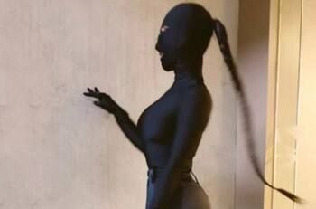 Kim Kardashian y Kanye West se sincronizan para vestir de mismo color