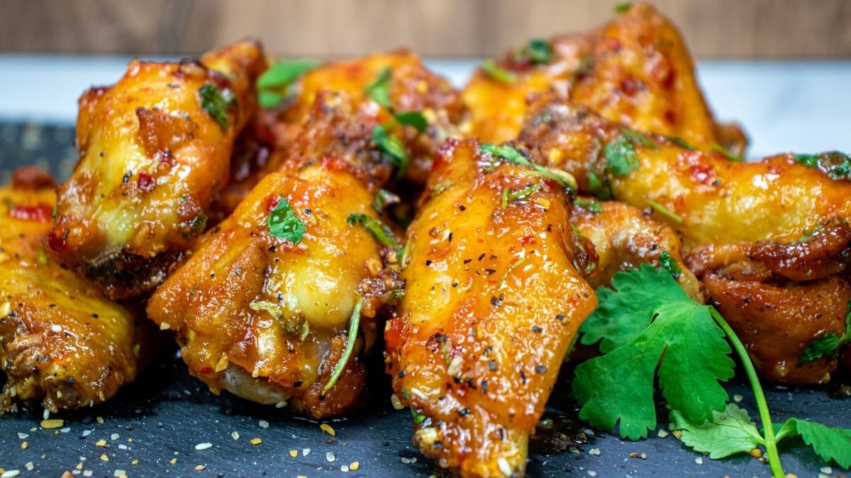 ¡Feliz Día Internacional de la Alita de Pollo! Aquí 3 fáciles recetas para saborear este exquisito platillo