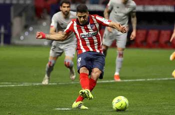 Atlético de Madrid venció a Athletic de Bilbao y estiró su ventaja en el liderato de La Liga