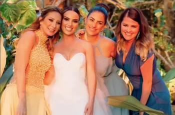 Elenco de "Como en el cine" se reencuentra en boda de Mariana Torres, 20 años después