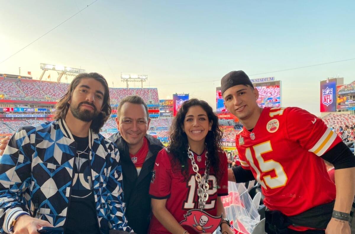 Momento de recreo: ¡Rodolfo Pizarro asistió al Super Bowl LV!