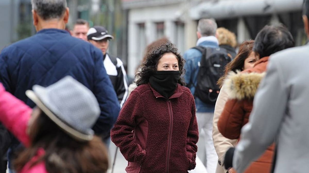 Activan alerta por bajas temperaturas de hasta 4 grados y heladas en la CDMX