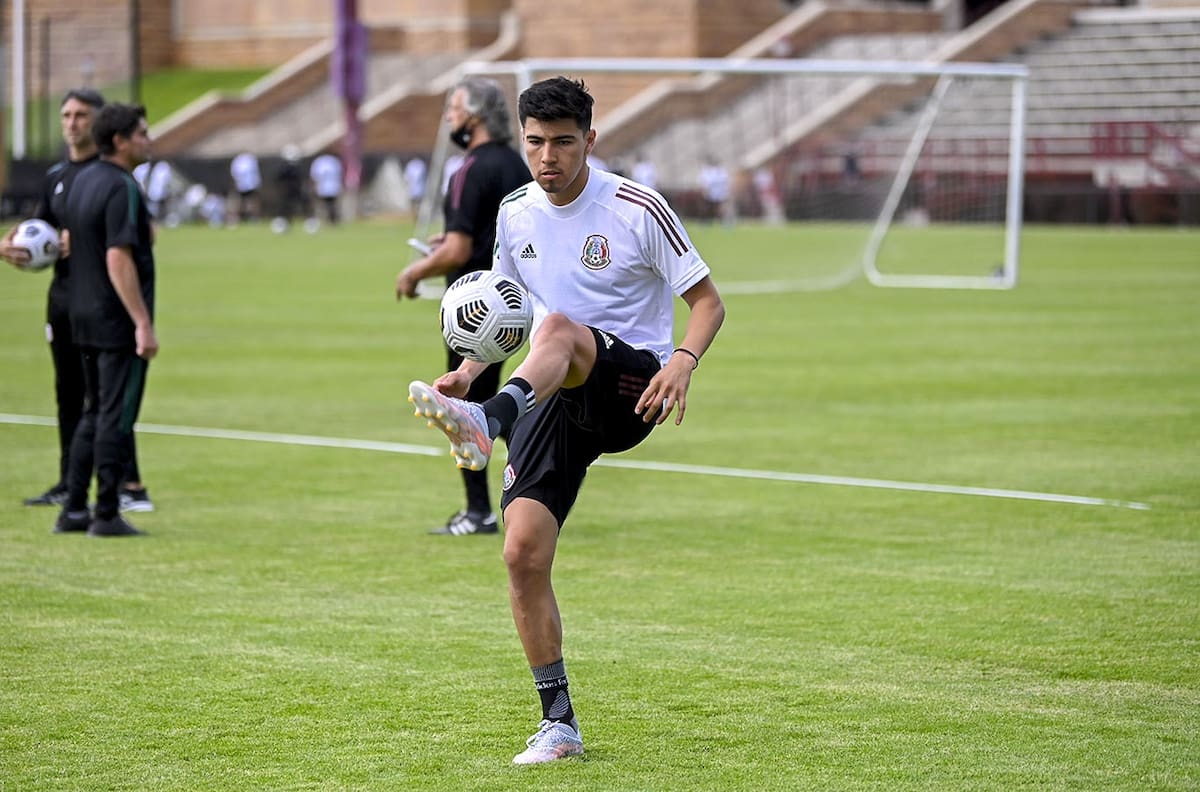 Erick Gutiérrez podría ir prestado a la Fiorentina
