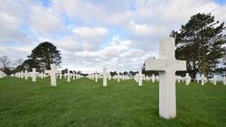 VIDEO | Niño se hace viral por andar brincando en las tumbas ¡lo espantaron!