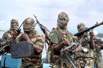 Caos en Nigeria: un grupo de hombres armados atacó una cárcel y liberó más de 1.500 presos