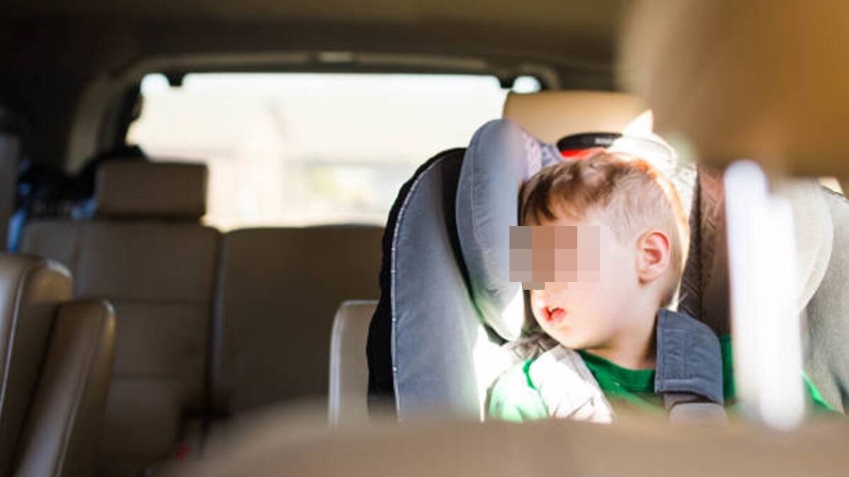 ¡Terrible! Niño de 3 años murió tras ser olvidado por sus padres en el auto
