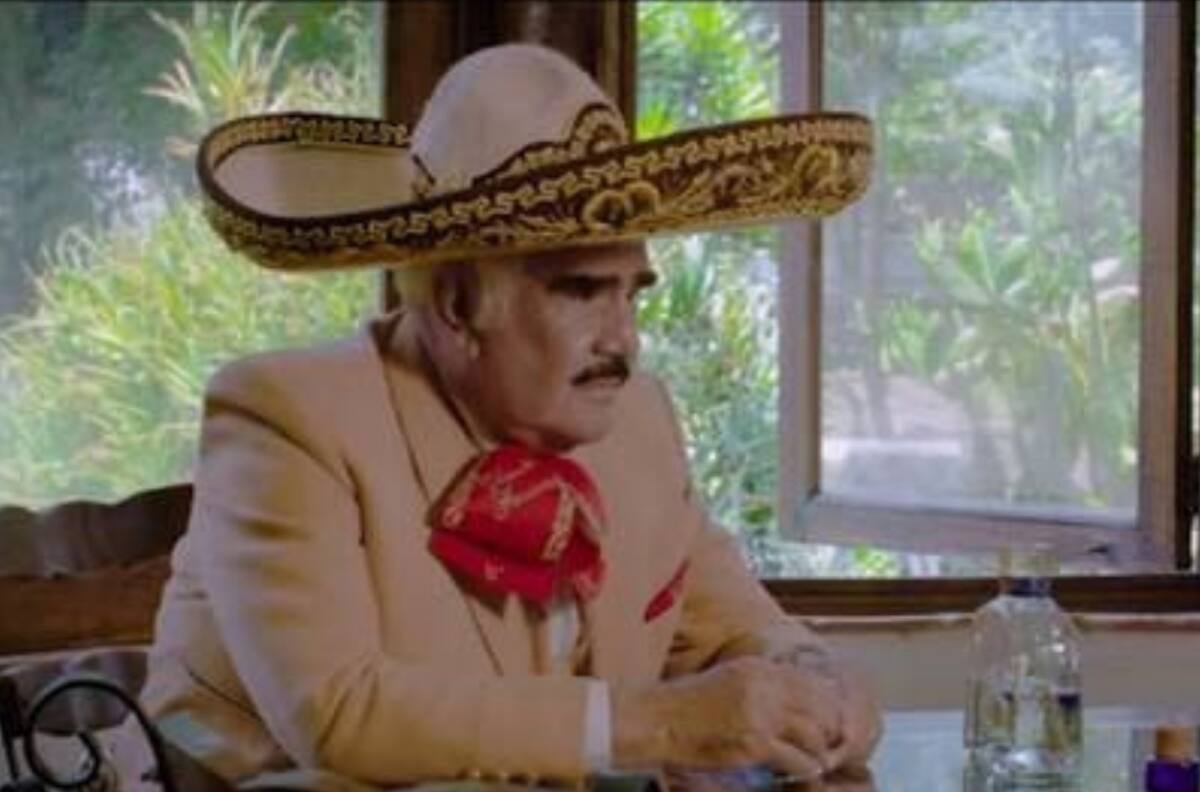 Lista, la nueva escultura de Vicente Fernández