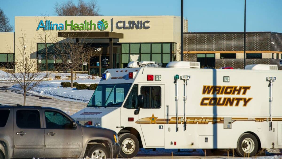 Hombre disparó dentro de una clínica de salud en Minnesota: reportan 5 heridos
