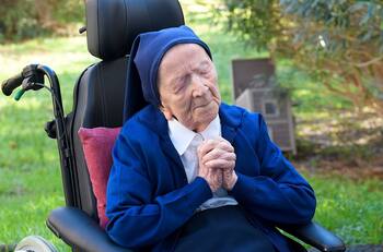 Muere la Hermana André, la mujer más longeva del mundo