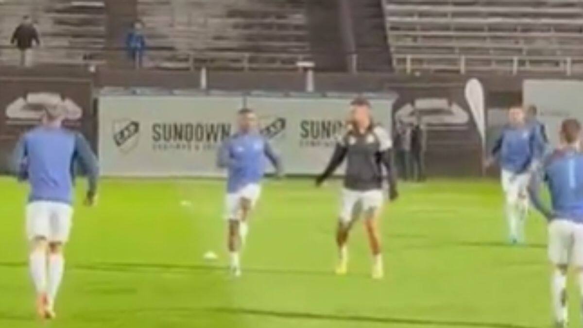VIDEO | El calentamiento de Edwin Cardona por el que es objeto de críticas por la afición de Racing