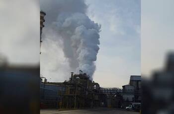 Se registra fuga de trióxido de azufre en planta de Torreón