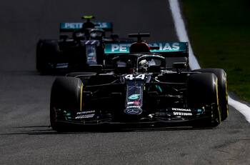 Mercedes prepara herramienta insólita en boxes para 2022