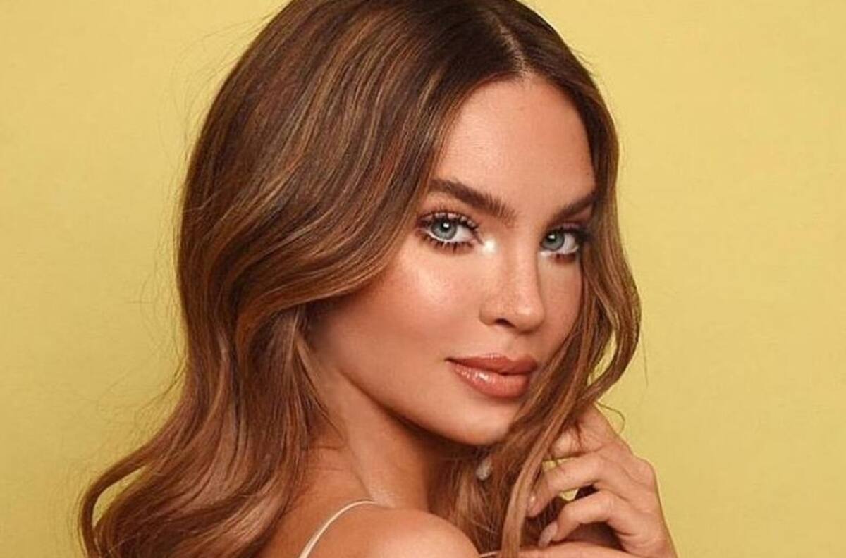 Belinda presume su figura y es comparada con la muñeca Barbie