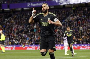 Thibaut Courtois se rinde ante Karim Benzema: “nos ha solucionado el partido”