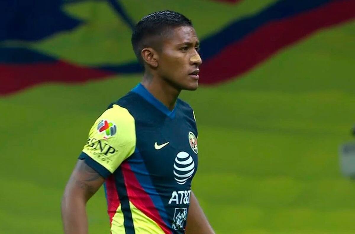 América: La verdadera razón por la que Solari decidió sacar a Aquino ante León