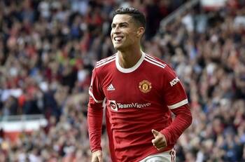 ¡Millonarios! Estos son los 10 futbolistas mejor pagados del mundo