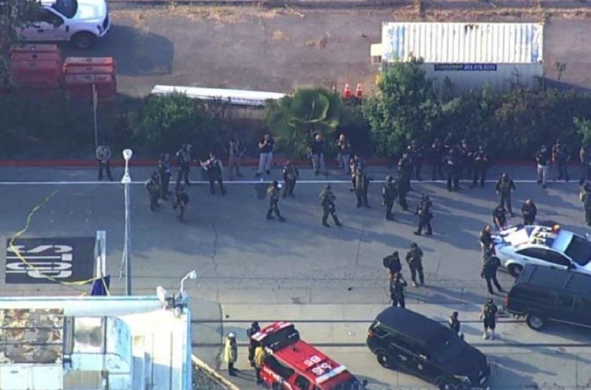 Tiroteo en estación de ferrocarriles en California dejó varios muertos y heridos