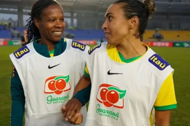 Marta y Fomiga, dos leyendas del fútbol Mundial.