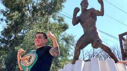 Develan estatua en honor de Óscar Valdez en Nogales, Sonora