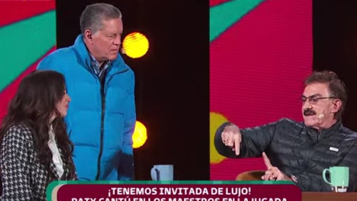 Ricardo La Volpe y Paty Cantú hablando de futbol: La imagen que sorprendió en redes sociales