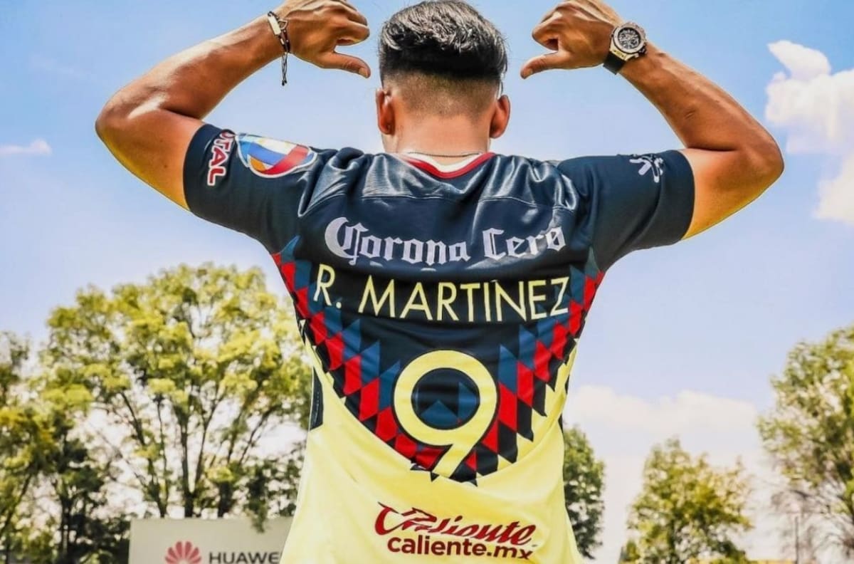 Roger Martínez con futuro incierto en la delantera del América