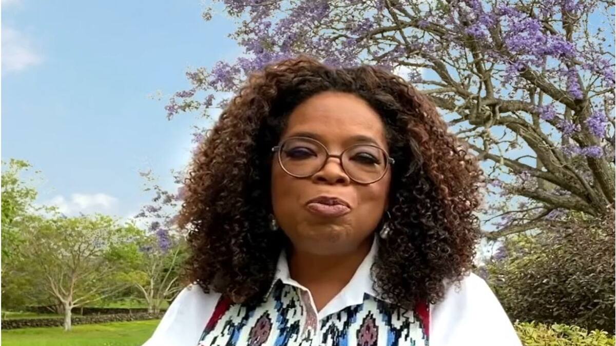 Oprah Winfrey confiesa que fue abusada por sus familiares cuando era niña y quedó embarazada a los 14 años