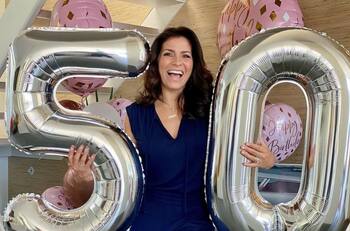 ¡Así pasó Alessandra Rosaldo su cumple 50!