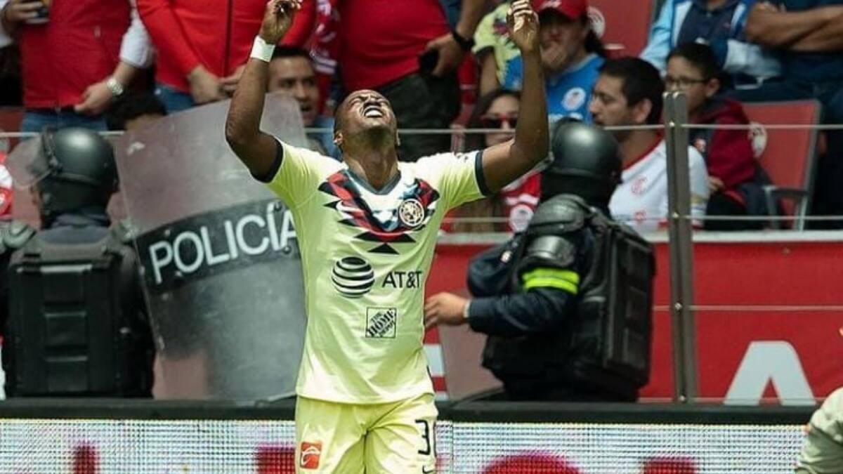 Fernando Quirarte aseguró que sería un error que Renato se quede América