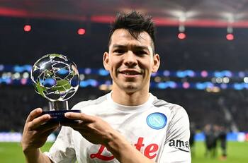 La increíble postura del presidente del Napoli sobre la continuidad del Chucky Lozano