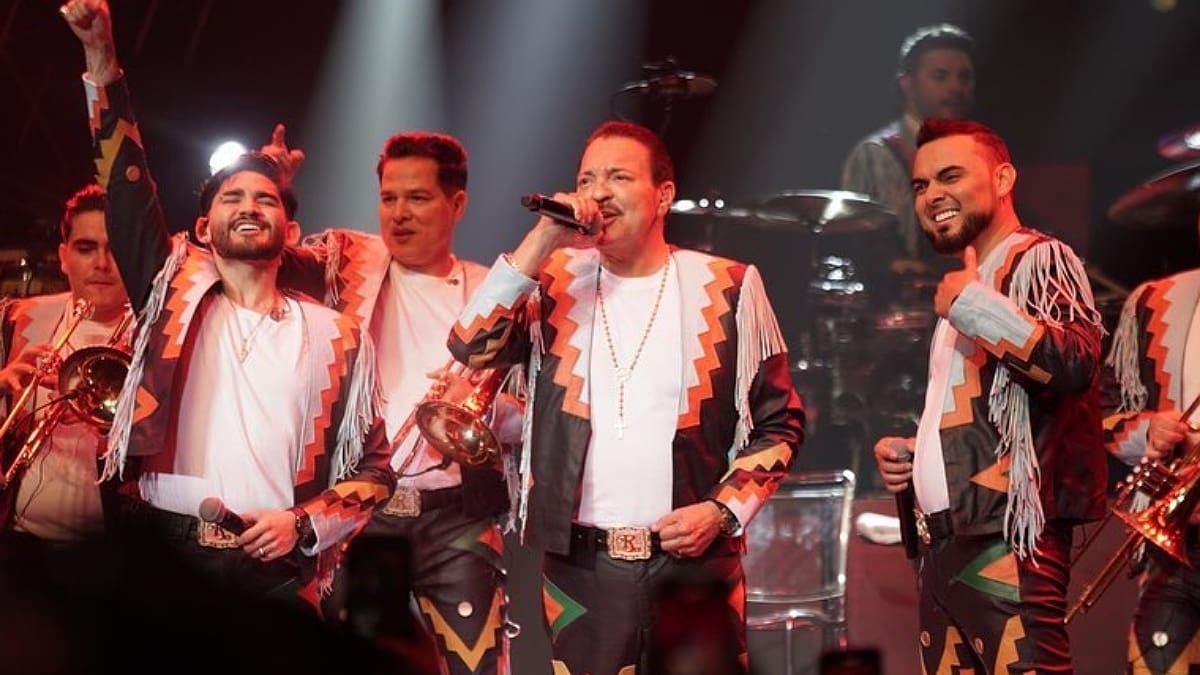 Julio Preciado y La Banda el Recodo se reencuentran después de 25 años