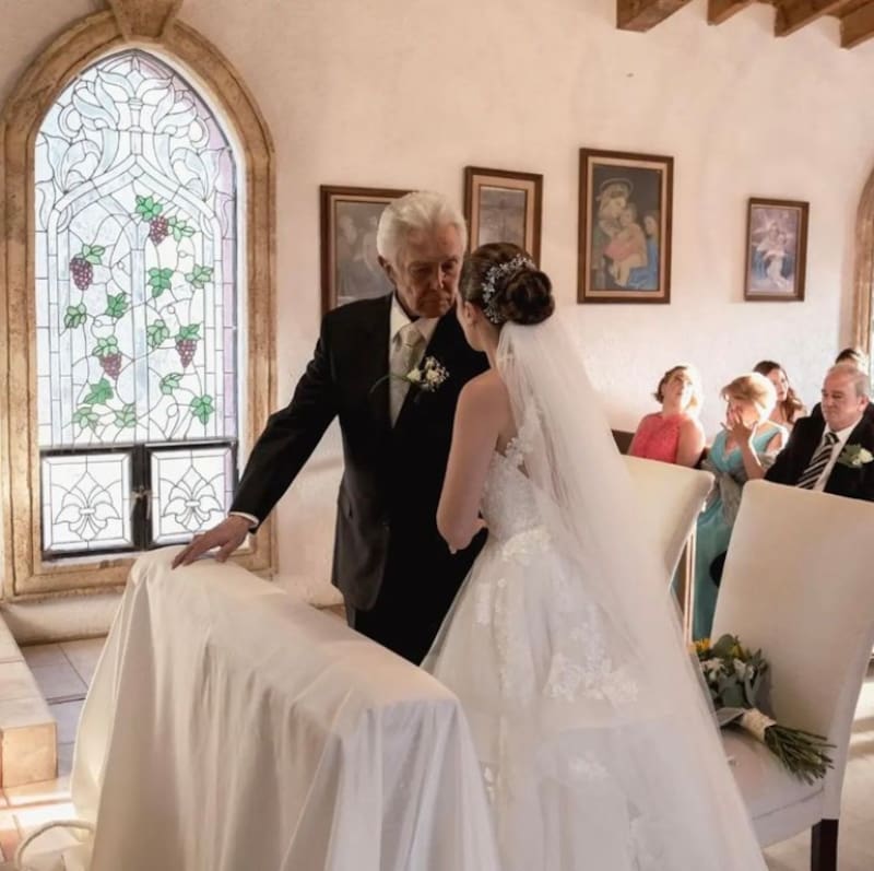 El actor compartió imágenes de su boda a mas de un año de su realización