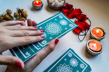Tarot gratis para el 15 de mayo: Estas son las predicciones de salud, amor y dinero