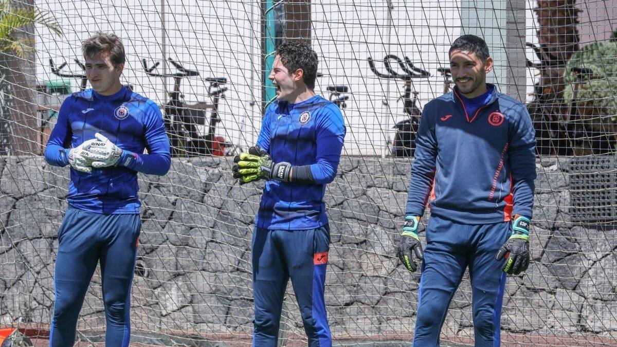 ¿La era de Jesús Corona terminó? Cruz Azul busca a nuevo portero sudamericano