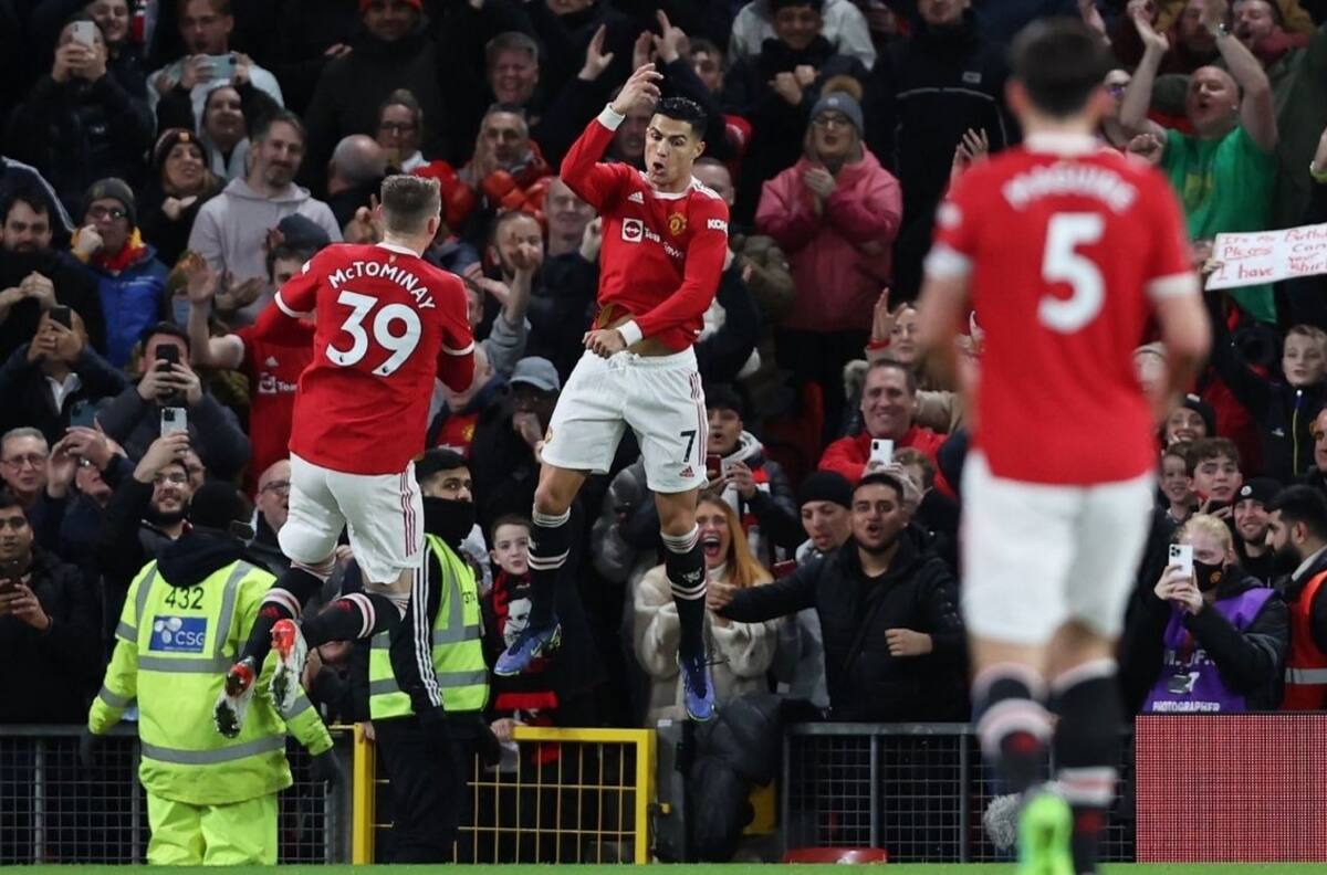 Manchester United y Cristiano Ronaldo terminan el año con victoria en casa