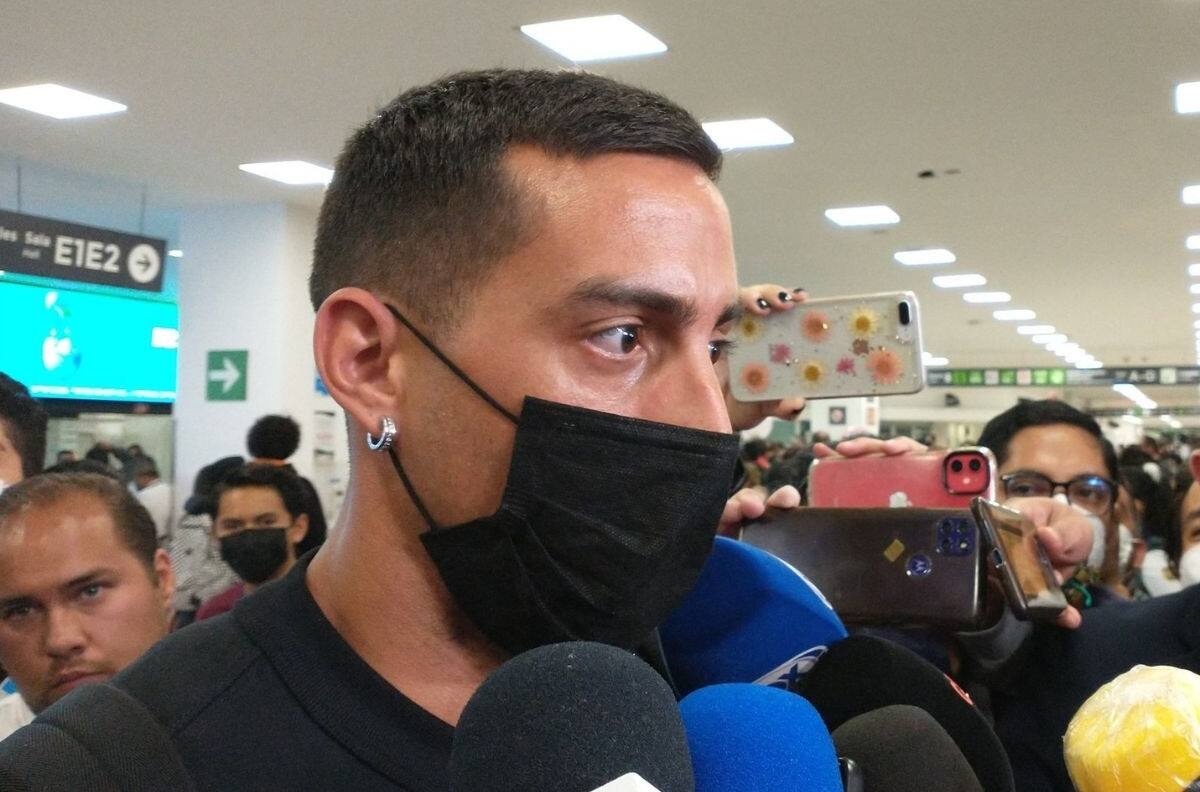 VIDEO | Así fue la caótica llegada de Ramiro Funes Mori a la CDMX