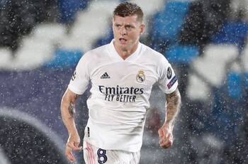 El curioso festejo de Tony Kroos con motivo de un ex del Real Madrid