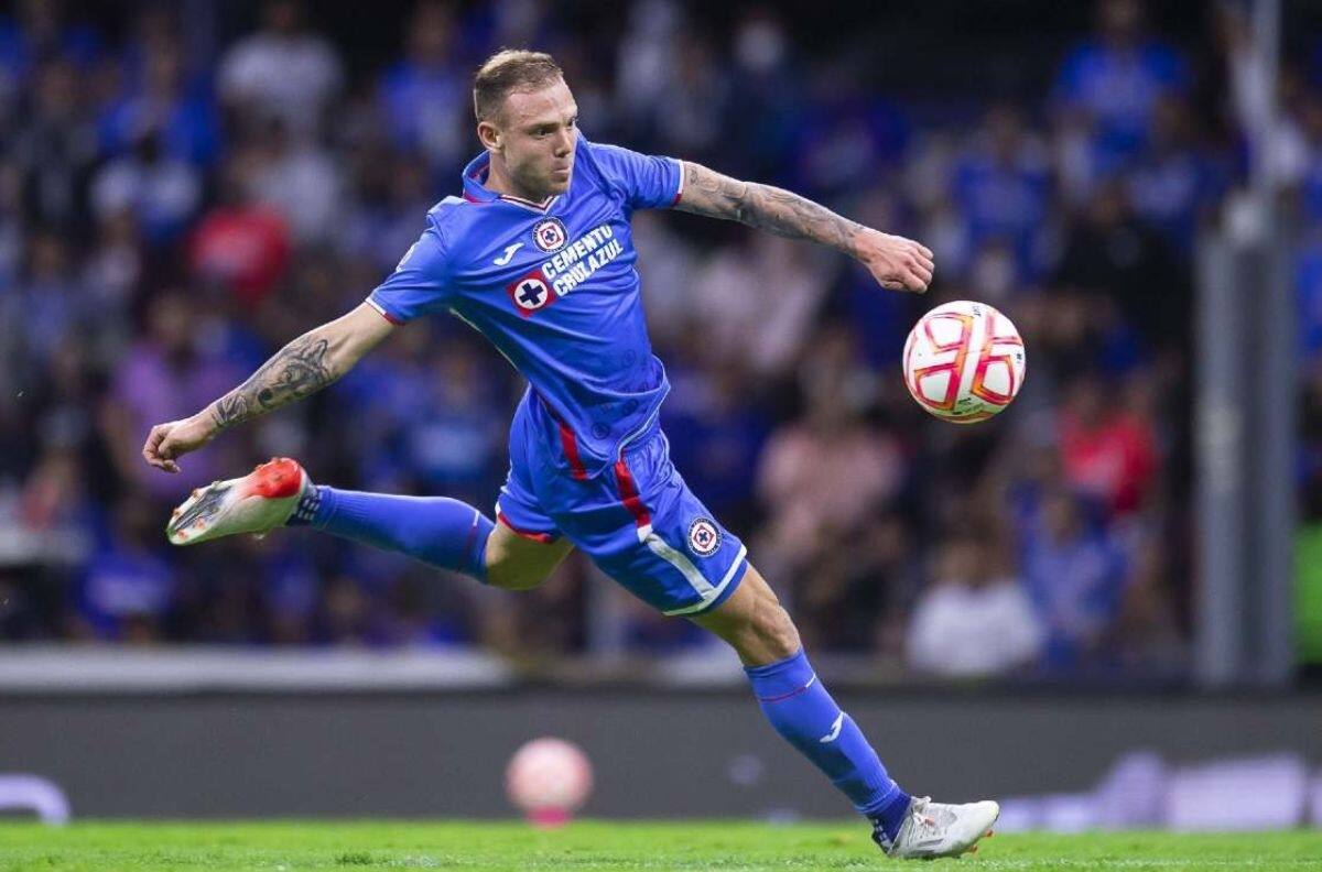 VIDEO | Rotondi, amaga, se mete al área y marca un golazo para adelantar a Cruz Azul ante América