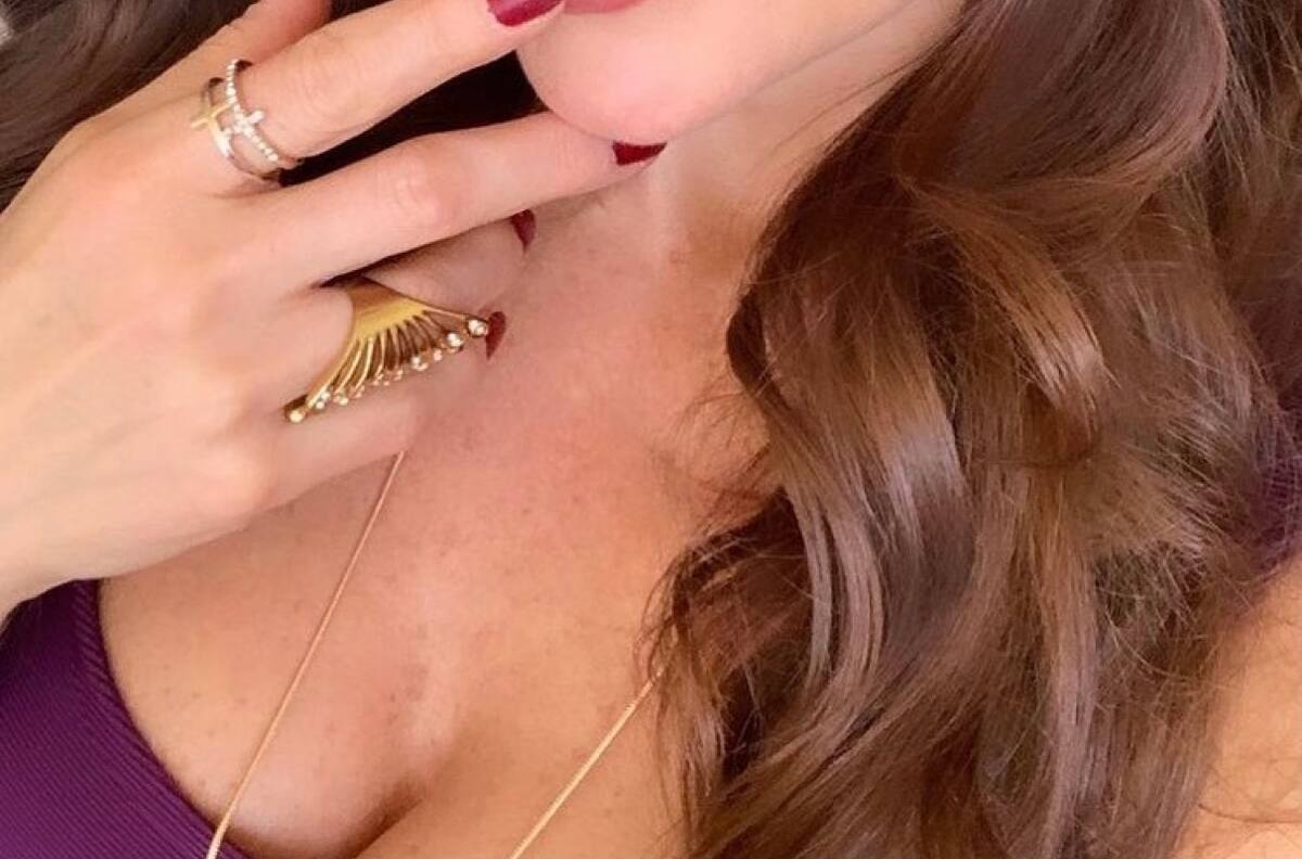 Martha Julia incendia redes sociales con fotos espectaculares bajo el sol de Acapulco