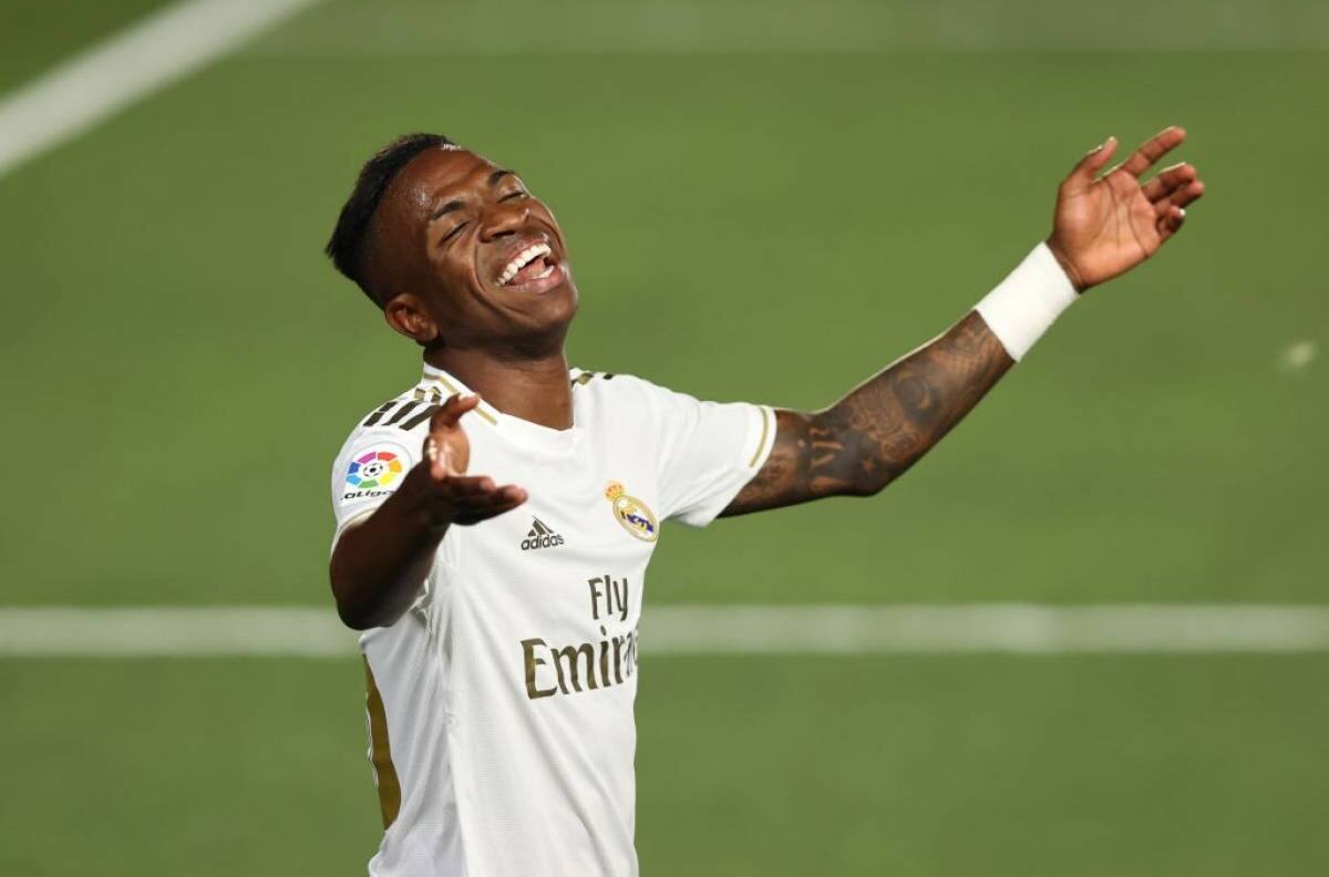 Vinicius habló sobre su futuro en el Real Madrid y su polémica relación con Benzema