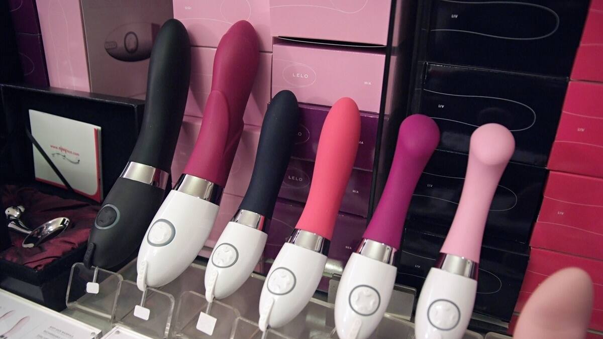 Mujer llamó a bomberos por olor a quemado en su casa: era su vibrador que se sobrecalentó