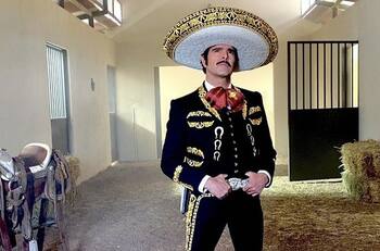 Sin temor de la ley, "El último rey" continúa con las grabaciones de su segunda temporada